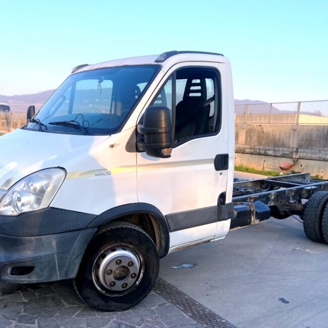 Autoc IVECO DAILY 65C15 – ES 554 RL – A Telaio (1)