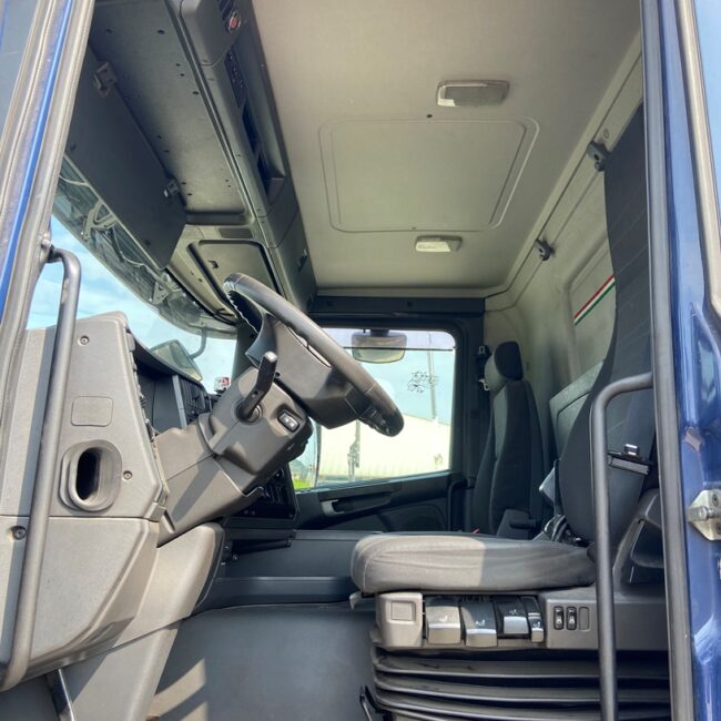 Autoc SCANIA R440 EH 093 GL Pianale 10