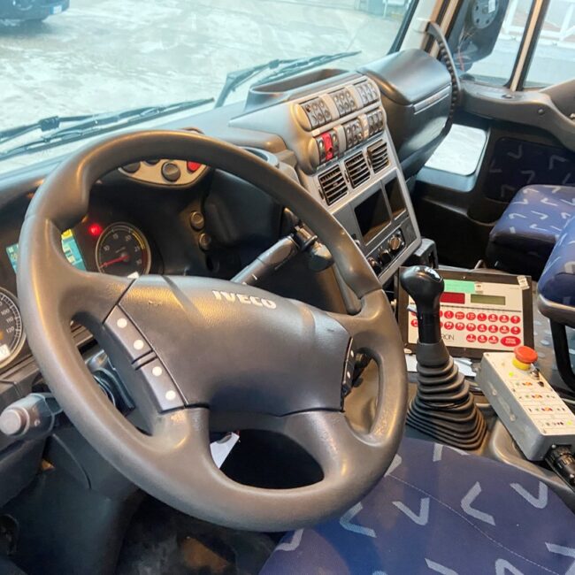 Autoc IVECO STRALIS 260 DL 417 PF Scarrabile 13