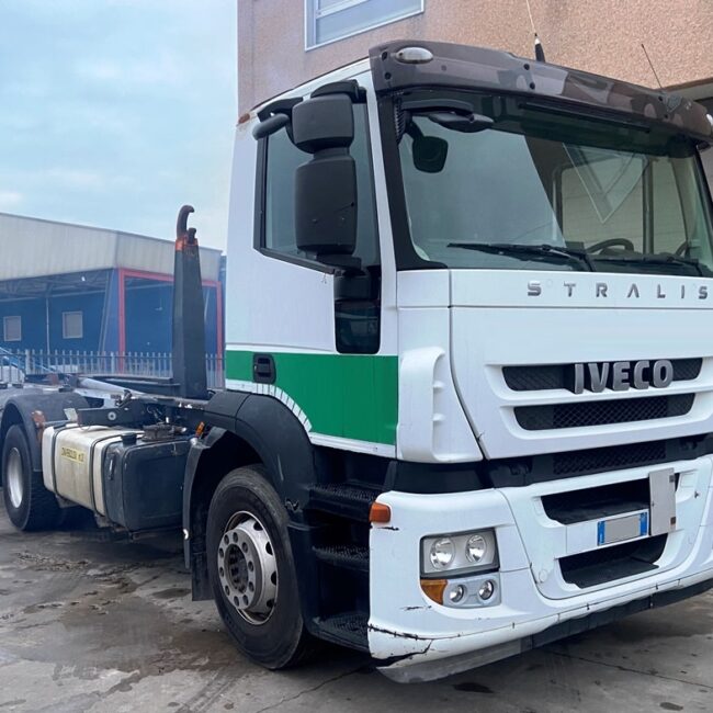 Autoc IVECO STRALIS 260 DL 417 PF Scarrabile 3