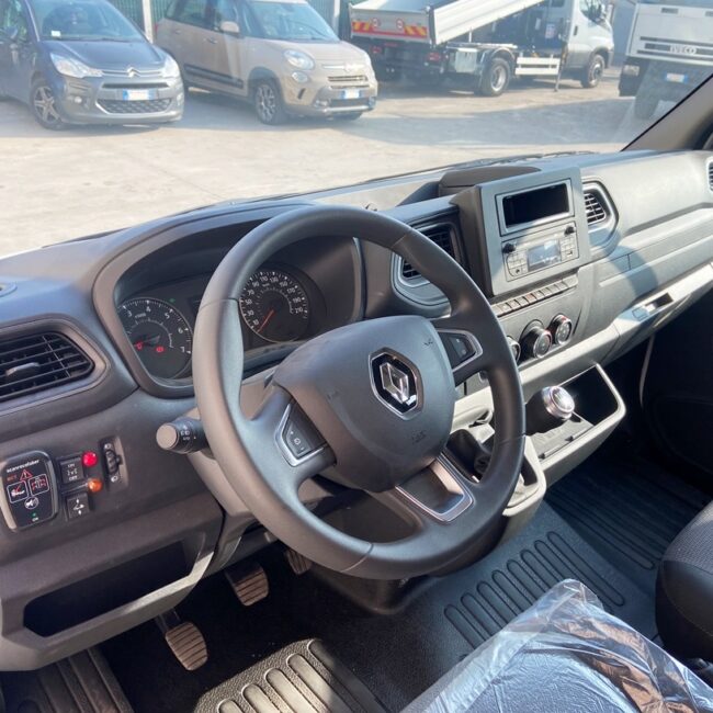 Autoc RENAULT MASTER 000001 HC 43 A4 14