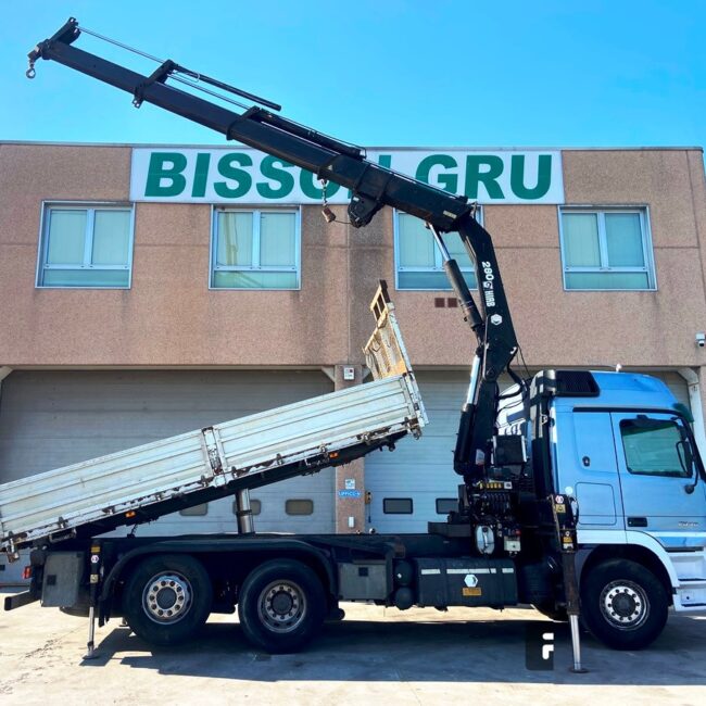 Autoc MERCEDES BENZ ACTROS 2546 CN 789 XV HIAB 280 3 2