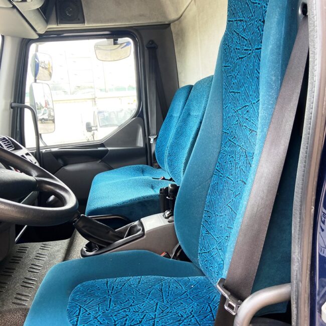 DAF LF 45.180 CV 075 XE Centina 12