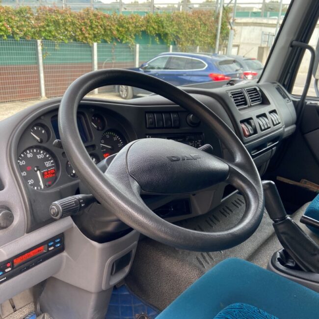 DAF LF 45.180 CV 075 XE Centina 15