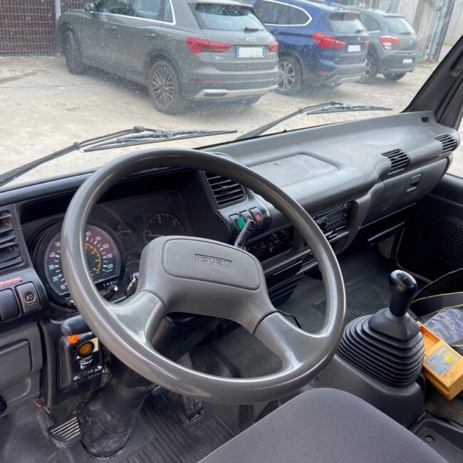 Autoc ISUZU Q 75.04 CV 917 YV HMF 503 K3 12 1
