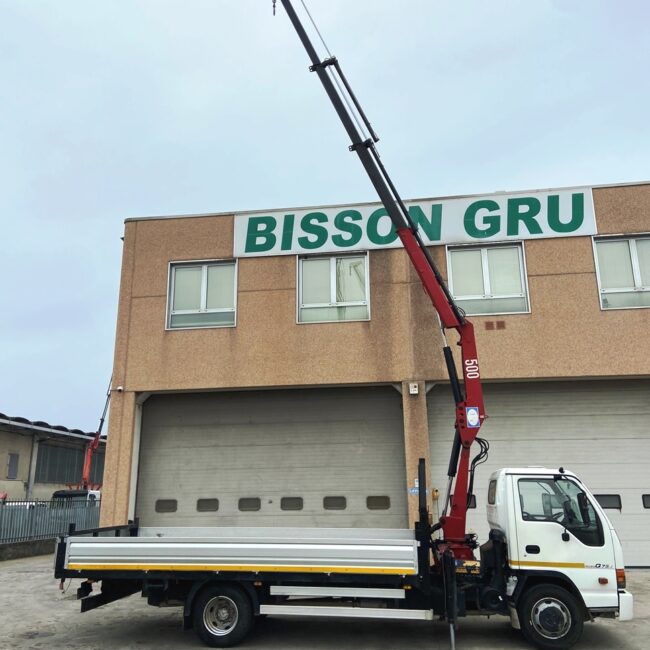 Autoc ISUZU Q 75.04 CV 917 YV HMF 503 K3 2