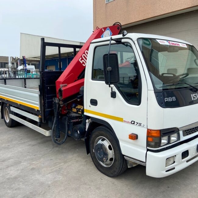 Autoc ISUZU Q 75.04 CV 917 YV HMF 503 K3 5