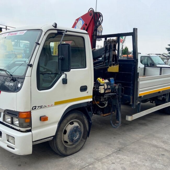 Autoc ISUZU Q 75.04 CV 917 YV HMF 503 K3 7