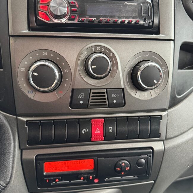 Autoc IVECO DAILY 65C15 – EW 860 WJ – FASSI F50 (16)