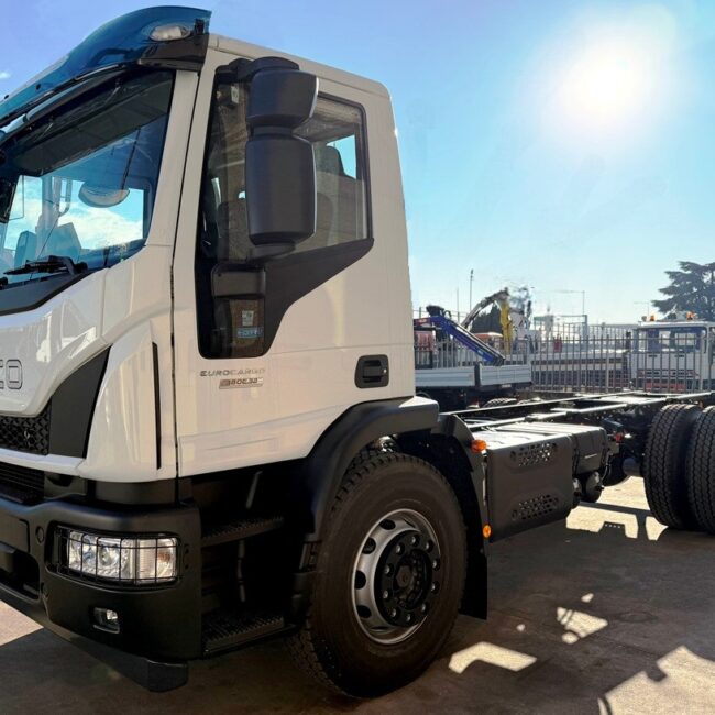 Autoc – IVECO EUROCARGO 180E32K – 757588 + 757644 – A Telaio (4)