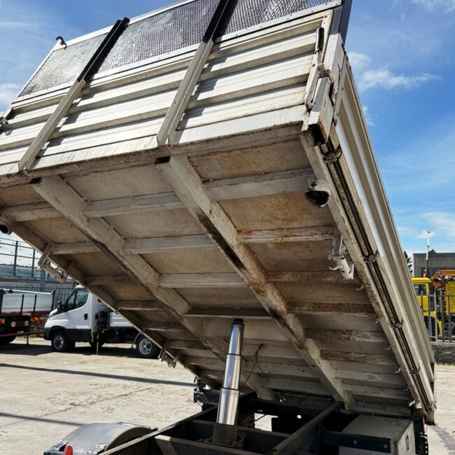 Autoc ISUZU NQR 75 – BW 106 TL – FASSI F40 A (10)