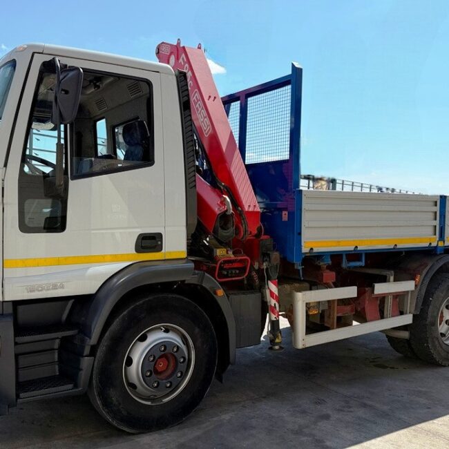 Autoc IVECO EUROCARGO 150E24K – CP 886 KJ – FASSI F95 AC (7)