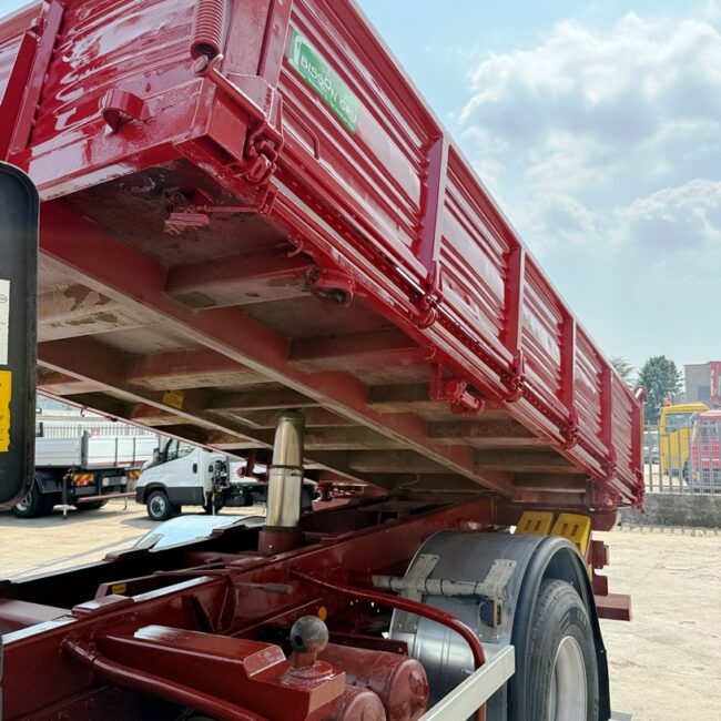 Autoc IVECO EUROTECH 190E27 – BP 441 JJ – PM 12022 LC (11)