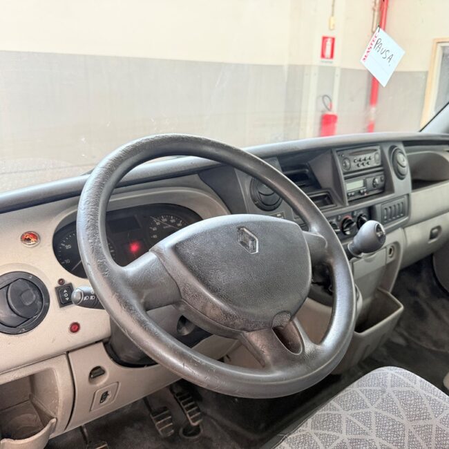 Autoc RENAULT MASCOTT 150 – DK 213 ZK – P5000L 2SI (19)