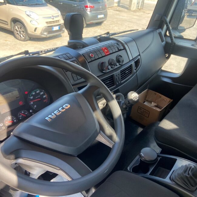 Autoc IVECO EUROCARGO 180E32K – GY 894 EN – PM 23525 SP J513 (15)