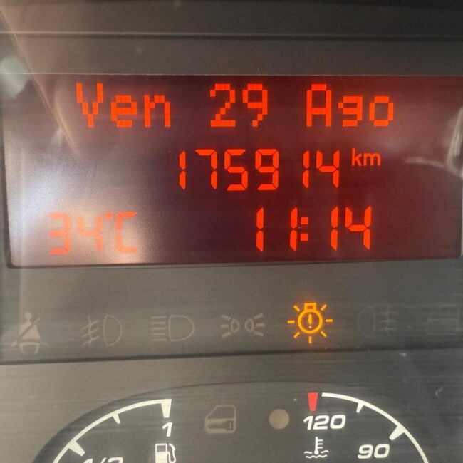 Autoc IVECO DAILY 60C17 – EN 062 DB – AIRONE A50 3S (16)