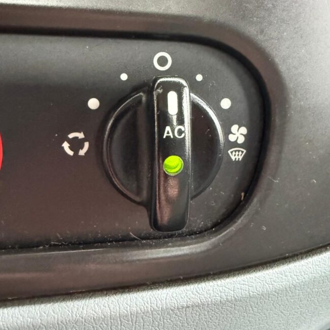 Autoc FORD TRANSIT 350 L – DJ 699 AR – SERIE A 3SI (19)