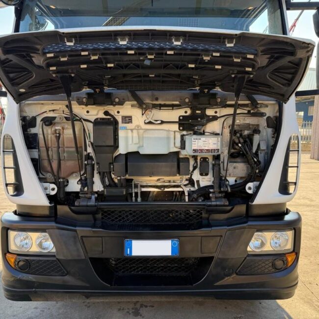Autoc IVECO EUROCARGO 180E28 – DW 998 DD – HIAB 122 D5 (17)