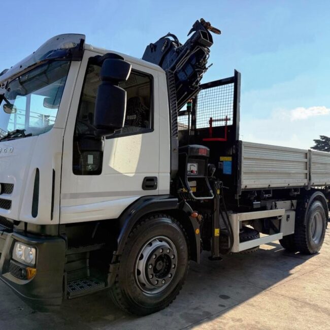 Autoc IVECO EUROCARGO 180E28 – DW 998 DD – HIAB 122 D5 (6)