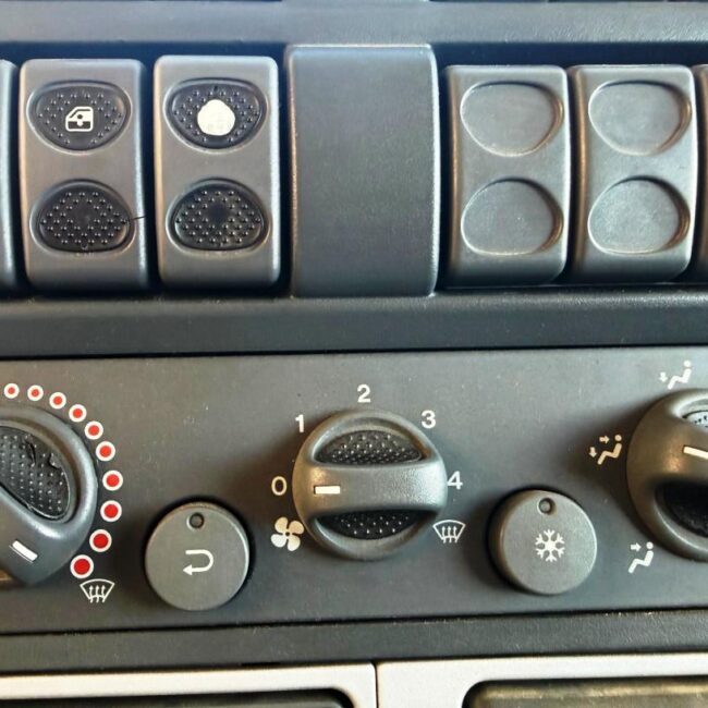 Autoc IVECO EUROCARGO 180E28 – DD 121 TR – PM 16524 J12 (24)