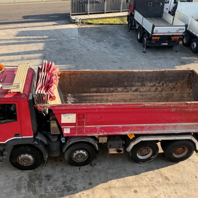 Autoc IVECO TRAKKER 410E44H – BY 080 LH – Cass. Rib (18)