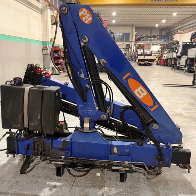 Gru – PM 8523 – GA 382411 (2)