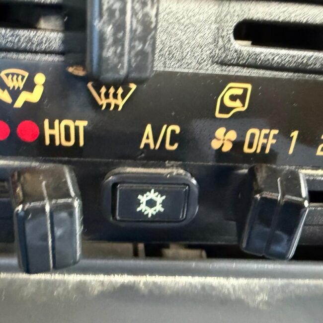 Autoc ISUZU P35 – DP 023 WF – AV 103 3S (24)