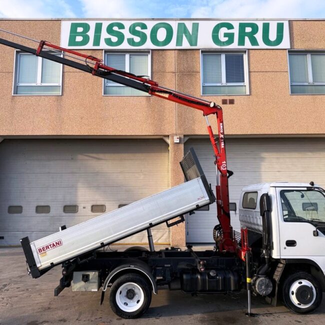 Autoc ISUZU P35 – DP 023 WF – AV 103 3S (3)