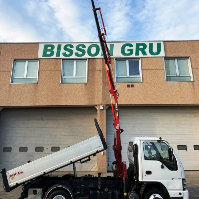 Autoc ISUZU P35 – DP 023 WF – AV 103 3S (4)