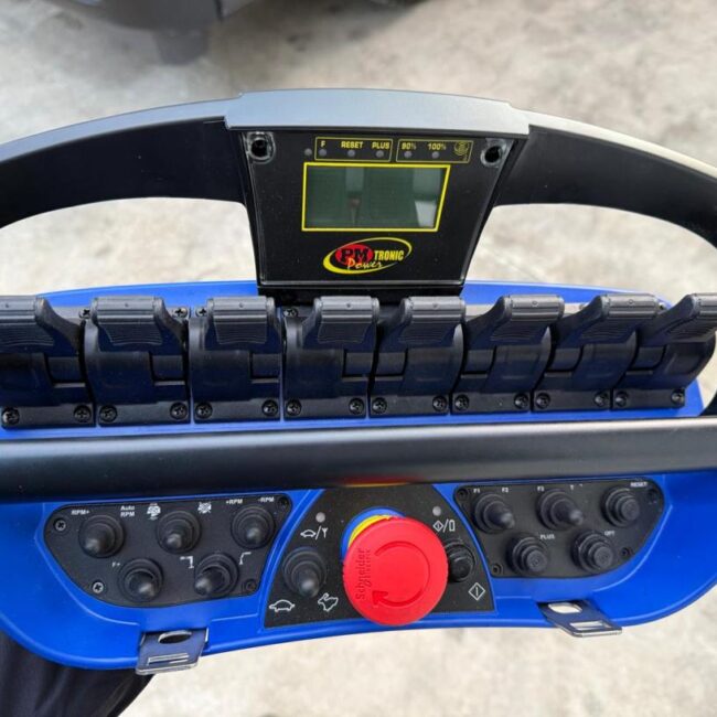 Autoc IVECO EUROCARGO 180E32 – 757644 – PM 18024 SP J513.20 (18)