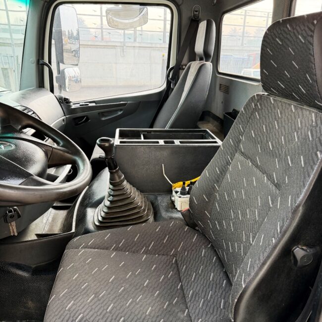 Autoc MERCEDES BENZ AG 950 – DF 679 DD – Scarrabile (12)