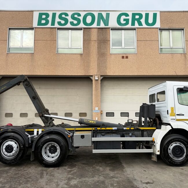 Autoc MERCEDES BENZ AG 950 – DF 679 DD – Scarrabile (2)