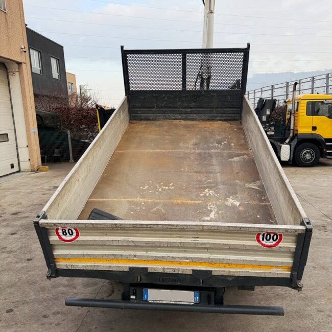 Autoc NISSAN ATLEON TK 80 – CJ 473 ME – P5000L 2SI (10)