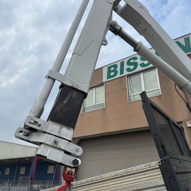 Autoc NISSAN ATLEON TK 80 – CJ 473 ME – P5000L 2SI (14)