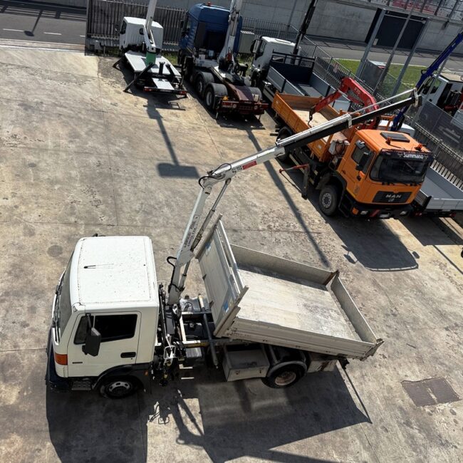 Autoc NISSAN ATLEON 35.15 – EM 955 EV – P2300L 2SI (11)