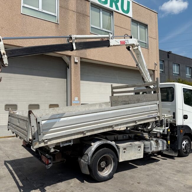 Autoc NISSAN ATLEON 35.15 – EM 955 EV – P2300L 2SI (5)