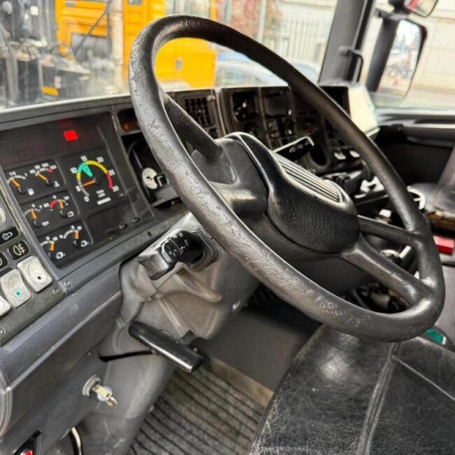 Autoc SCANIA CV R 164 G- 480 – DM 138 GM – HIAB 700 E-7 JIB 135 X-4 (21)