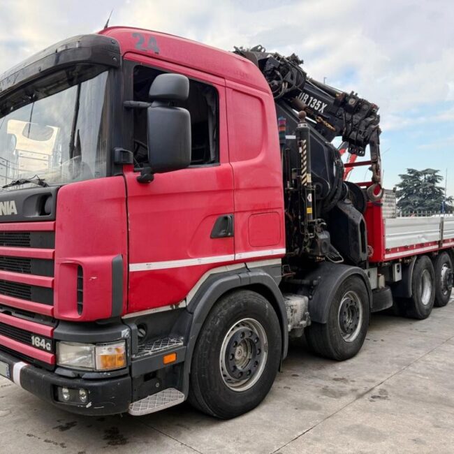 Autoc SCANIA CV R 164 G- 480 – DM 138 GM – HIAB 700 E-7 JIB 135 X-4 (8)