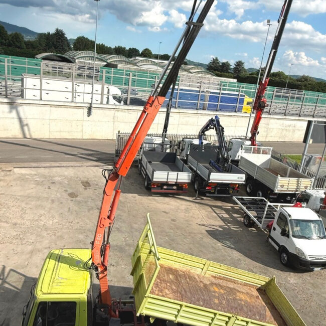 Autoc IVECO EUROCARGO 100E15 TIPPER – AW 163 CF – FASSI F50.22 (9)