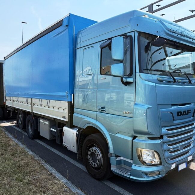 Autoc DAF XF 530 FAN – FM 003 ZV – Cass. Fisso – HIAB 200 C-4 (27)