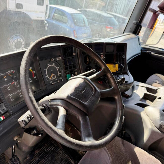 Autoc SCANIA CV P 124 – AP 369 MK – EFFER 47 2S (19)