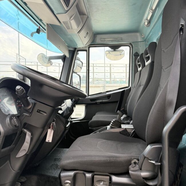 Autoc IVECO EUROCARGO 180E25 – 697170 – Centina (18)