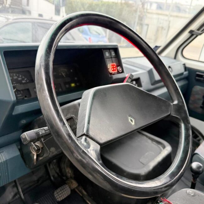 Autoc RENAULT MASTER FN 40.35 – AK 286 MX – Cass. Fisso (17)
